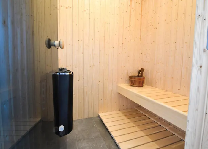 Four-bedroom In בית נופש *