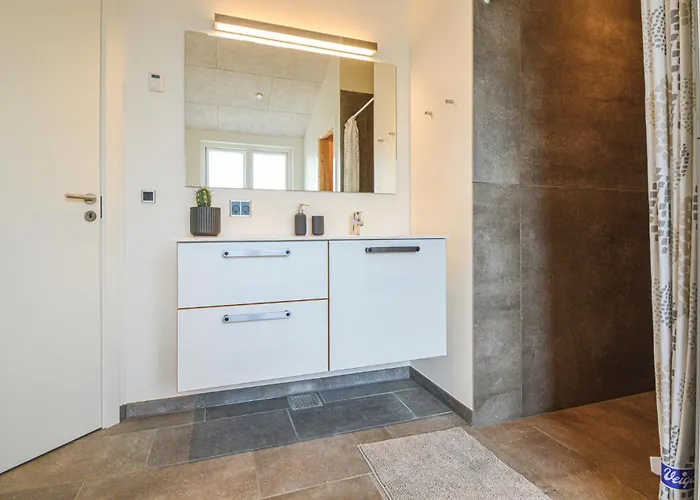 Four-bedroom In 펜션 Tarm
