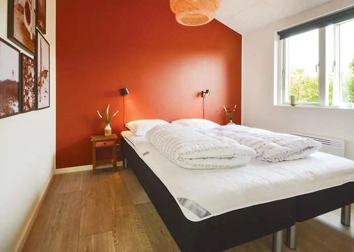 펜션 Four-bedroom In *